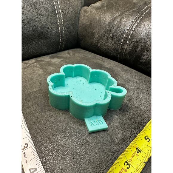 Clover Silicone Mold for Car Freshies, Resin Crafts, & Aroma Beads – Shamroc - Picture 3 of 5
